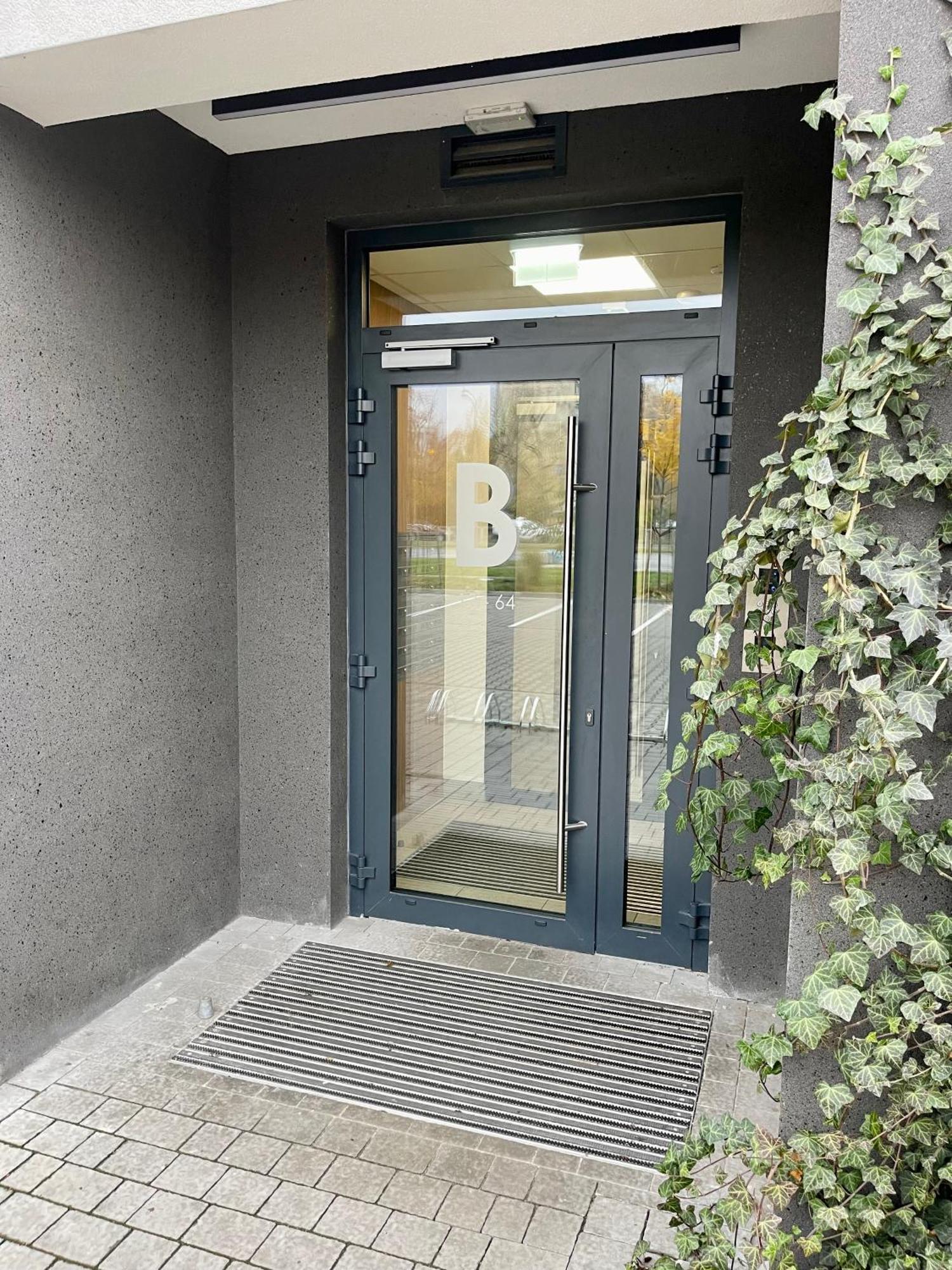 Time&House Pileckiego Przy Centrum Onkologi I Klinice Novum Apartament Na Wylacznosc Pokoj,Sypialnia,Lozko, Lazienka,Kuchnia Apartment Варшава Екстериор снимка