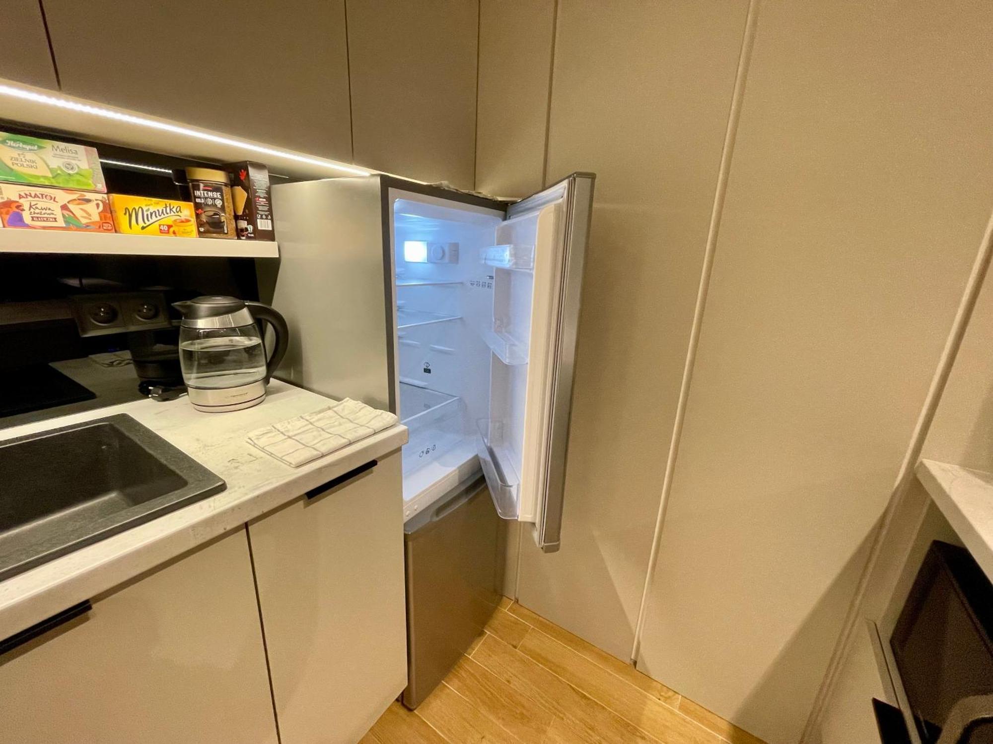Time&House Pileckiego Przy Centrum Onkologi I Klinice Novum Apartament Na Wylacznosc Pokoj,Sypialnia,Lozko, Lazienka,Kuchnia Apartment Варшава Екстериор снимка